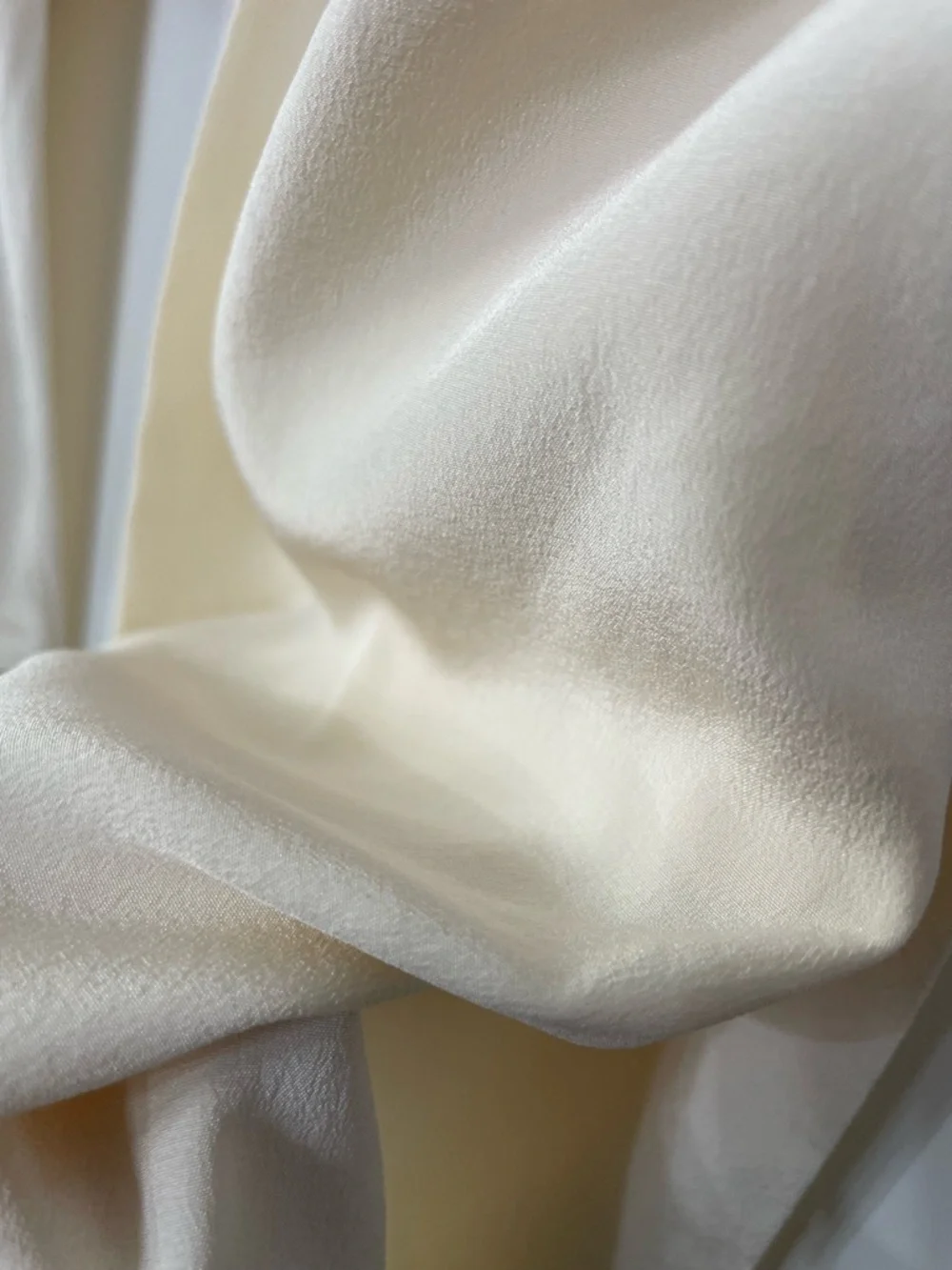Men’s Ivory Silk Scarf with Fringe